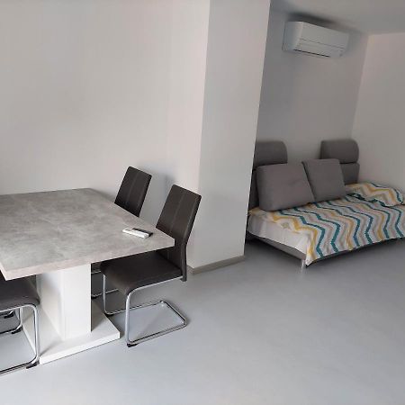 Apartma Rene Izola Exterior foto